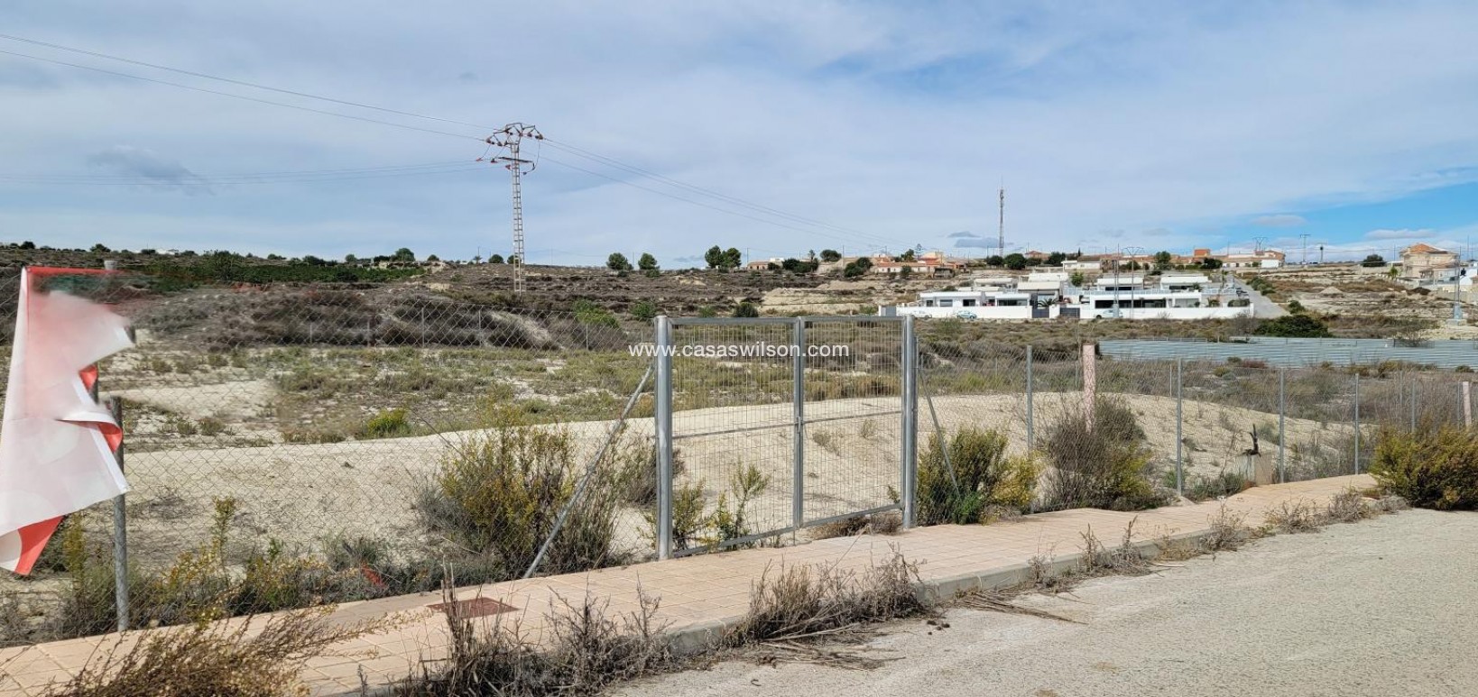 Sale - Plot of Land - Torremendo