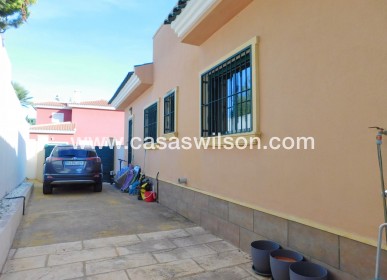 Sale - Villa - Ciudad Quesada