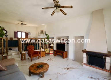 Sale - Country Property - Dolores