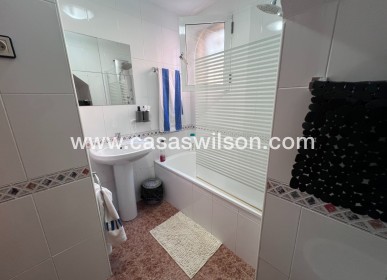 Sale - Townhouse - Torrevieja - La Siesta