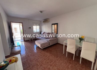 Sale - Townhouse - Torrevieja - La Siesta