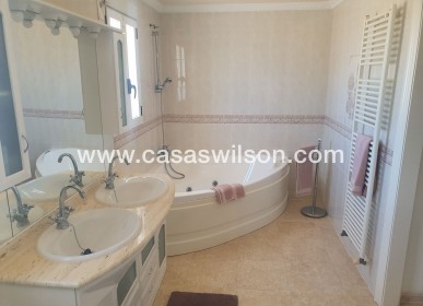 Sale - Villa - Algorfa