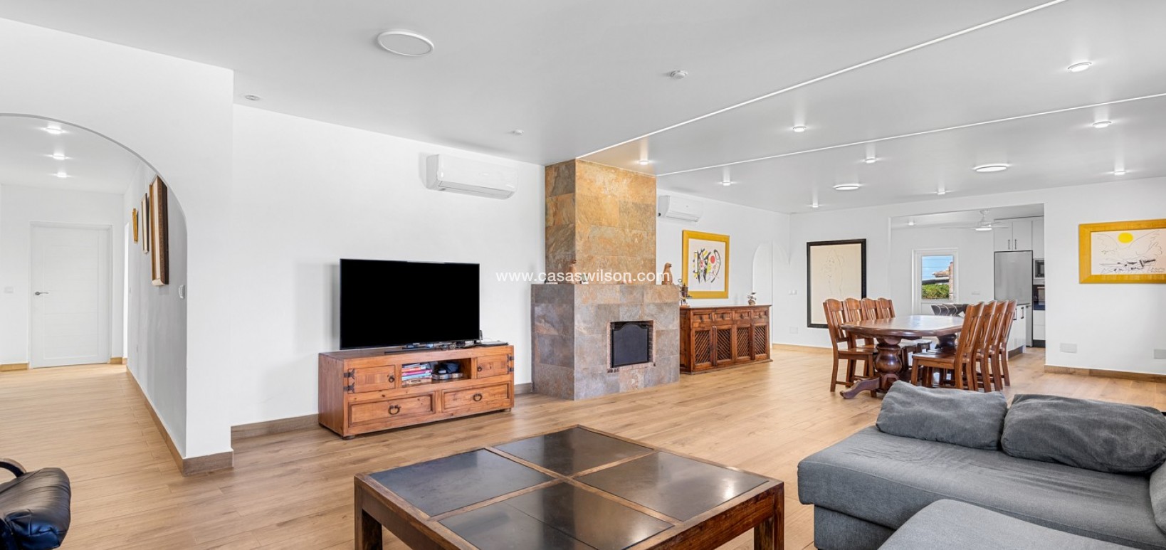 Sale - Villa - Los Montesinos