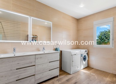 Sale - Villa - Los Montesinos