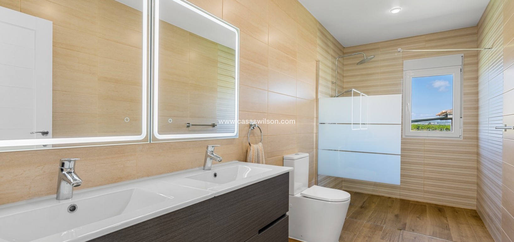 Sale - Villa - Los Montesinos