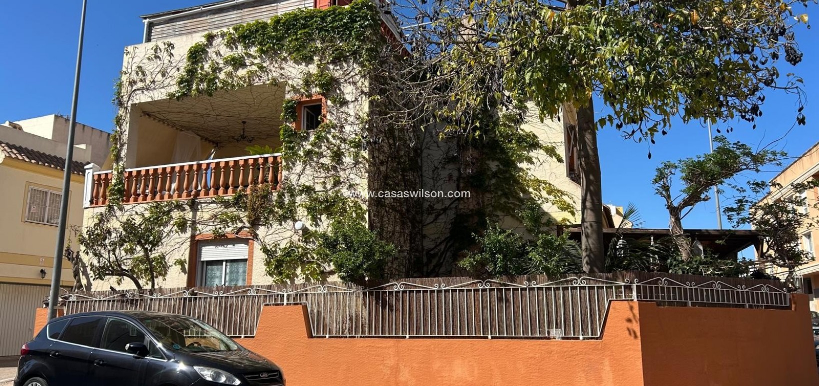 Venta - Chalet - Los Montesinos