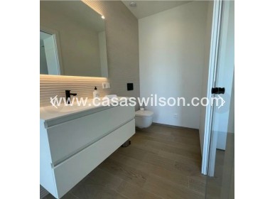 Venta - Apartamento - Las Colinas Golf - Las Colinas Golf and Country Club