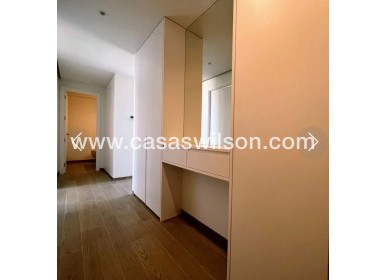 Venta - Apartamento - Las Colinas Golf - Las Colinas Golf and Country Club