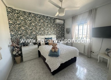 Sale - Villa - Bigastro