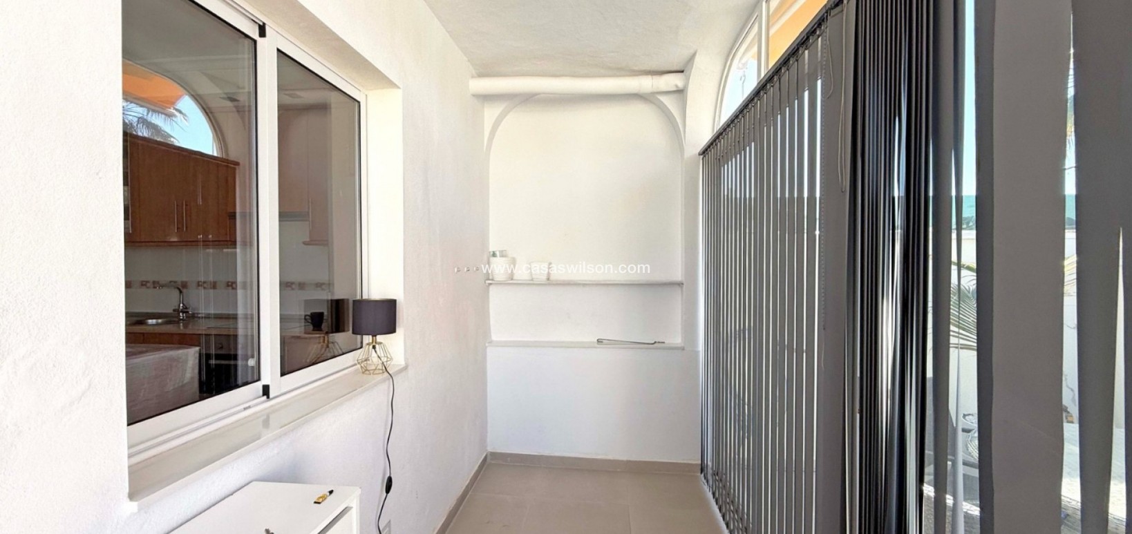 Sale - Bungalow - Torrevieja - Torrelamata - La Mata