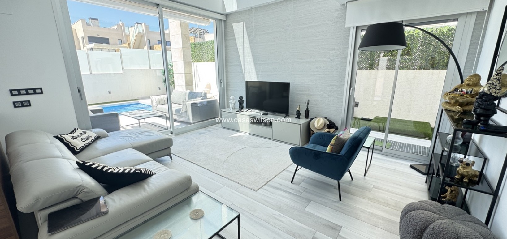 Sale - Villa - Lomas De Cabo Roig