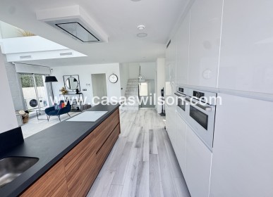 Sale - Villa - Lomas De Cabo Roig