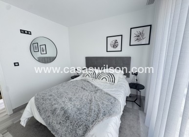 Sale - Villa - Lomas De Cabo Roig