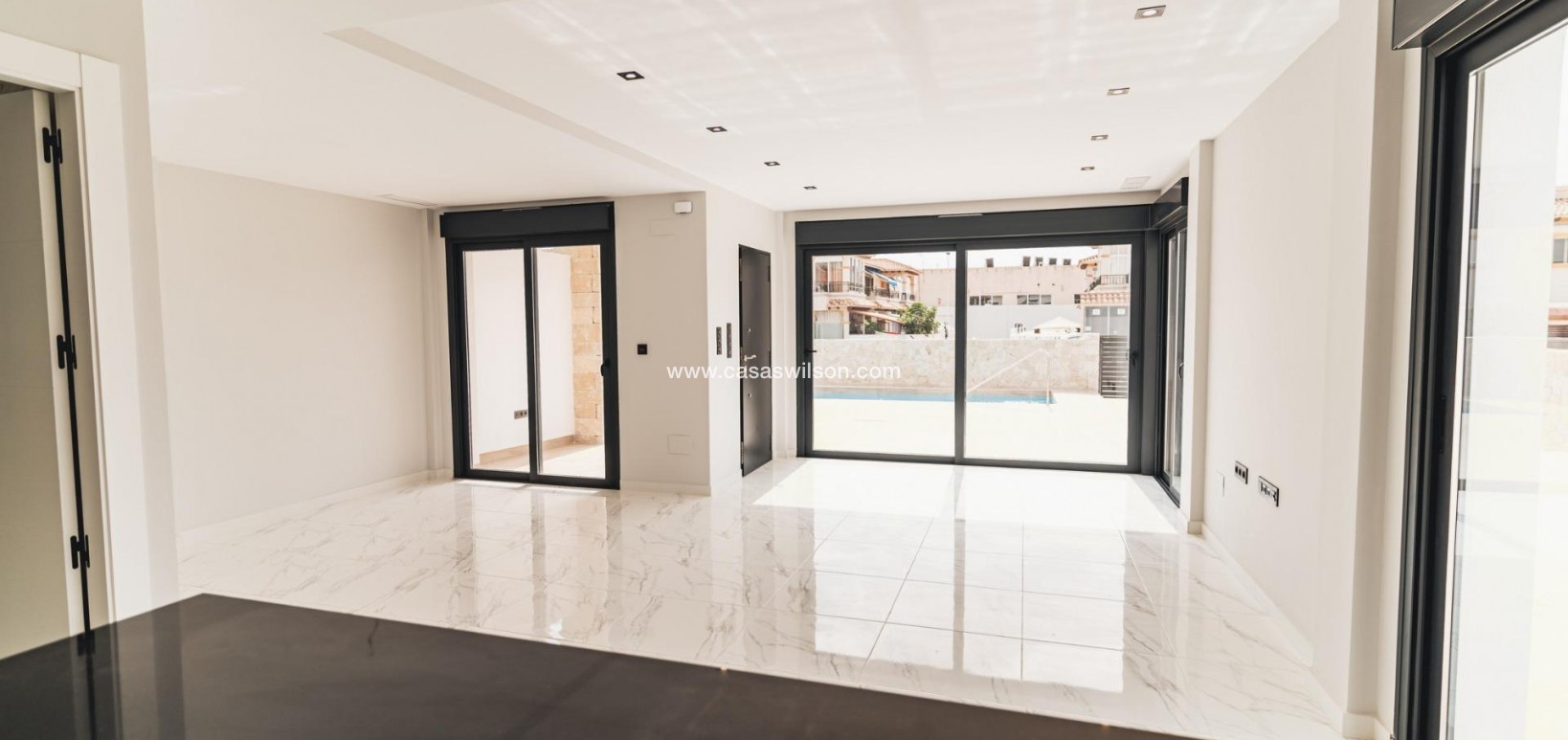 Nueva construcción  - Chalet - Orihuela Costa - Punta Prima