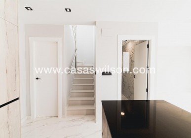 Nueva construcción  - Chalet - Orihuela Costa - Punta Prima