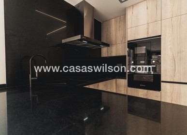 Nueva construcción  - Chalet - Orihuela Costa - Punta Prima