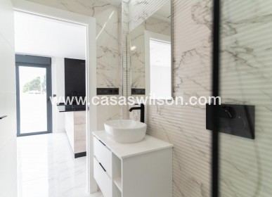 Nueva construcción  - Chalet - Orihuela Costa - Punta Prima