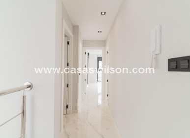 Nueva construcción  - Chalet - Orihuela Costa - Punta Prima