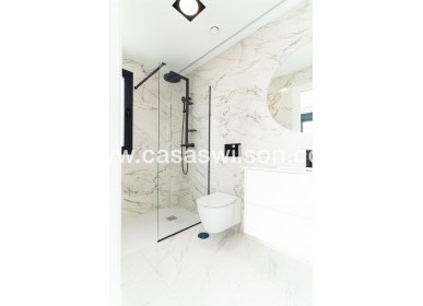 Nueva construcción  - Chalet - Orihuela Costa - Punta Prima