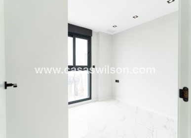 Nueva construcción  - Chalet - Orihuela Costa - Punta Prima