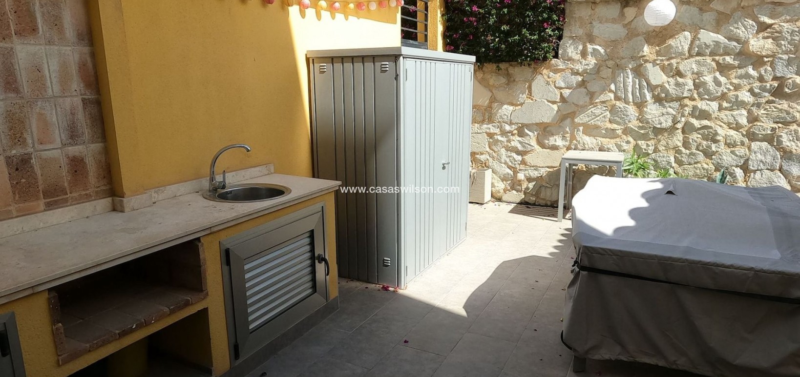 Sale - Villa - Algorfa - La Finca Golf