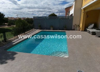 Sale - Villa - Algorfa - La Finca Golf