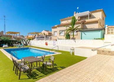 Sale - Villa - Orihuela Costa - Villamartín