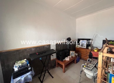 Sale - House - Jacarilla