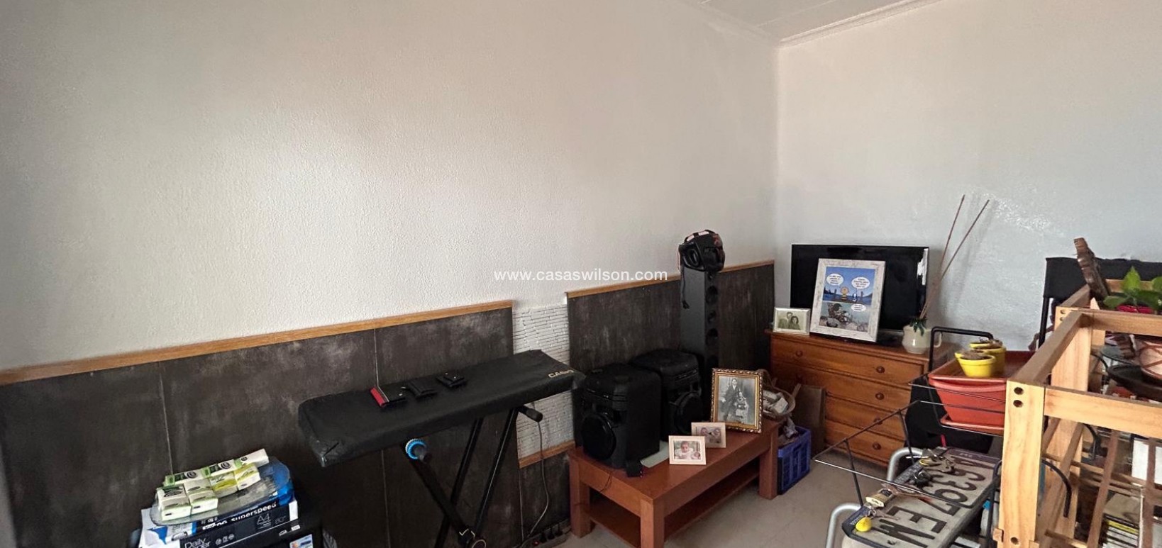 Sale - House - Jacarilla