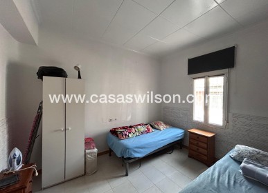 Sale - House - Jacarilla