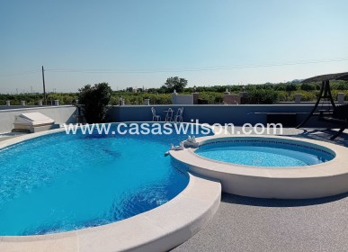 Venta - Chalet - Jacarilla