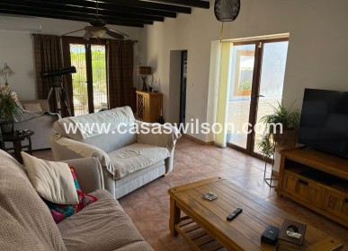 Venta - Chalet - Jacarilla