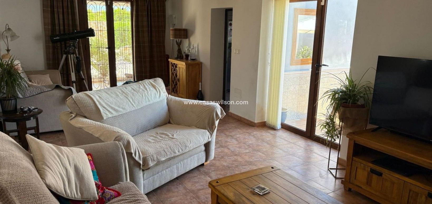 Venta - Chalet - Jacarilla