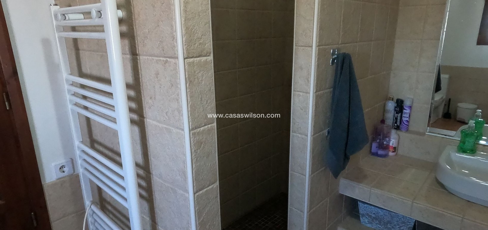 Venta - Chalet - Jacarilla