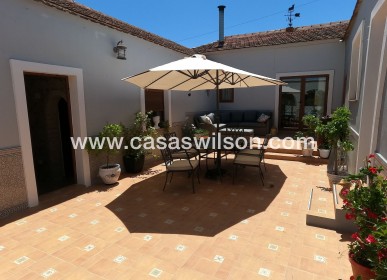 Venta - Chalet - Jacarilla