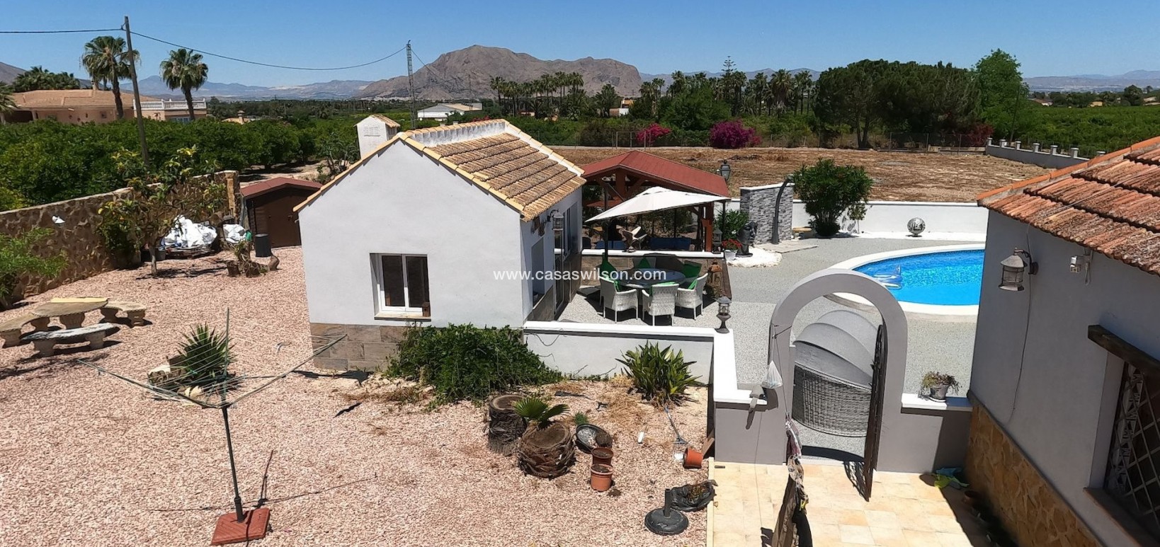 Venta - Chalet - Jacarilla