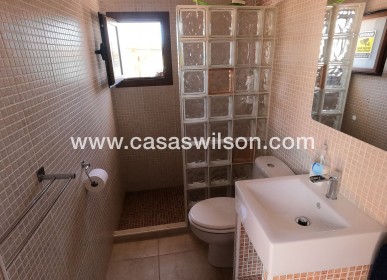 Venta - Chalet - Jacarilla