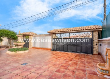 Sale - Villa - Torrevieja
