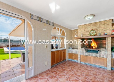 Sale - Villa - Torrevieja