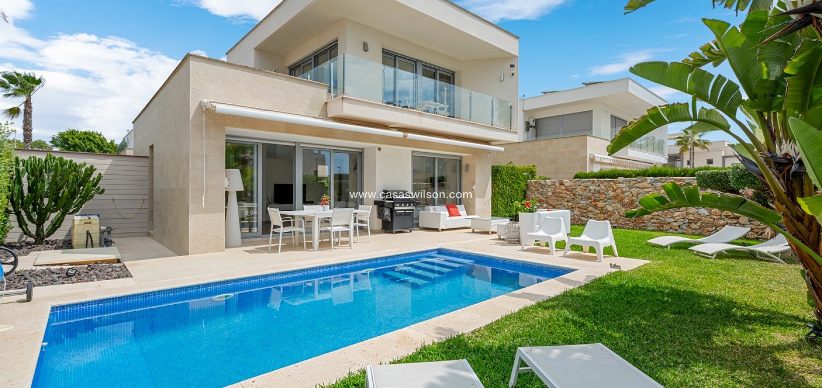 Sale - Villa - Orihuela - Vistabella Golf