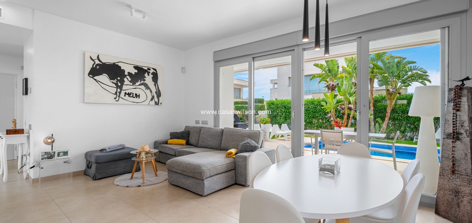 Sale - Villa - Orihuela - Vistabella Golf