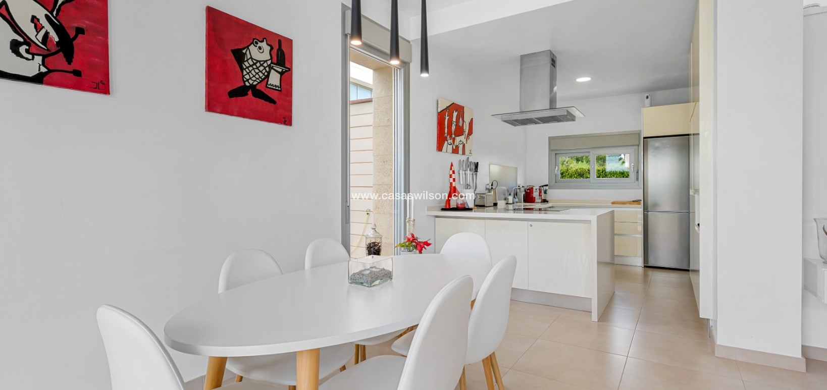 Sale - Villa - Orihuela - Vistabella Golf