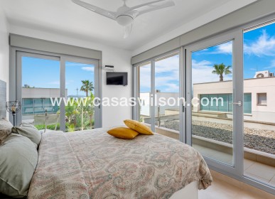 Sale - Villa - Orihuela - Vistabella Golf