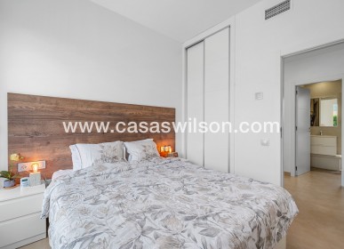 Sale - Villa - Orihuela - Vistabella Golf