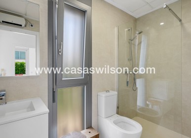 Sale - Villa - Orihuela - Vistabella Golf