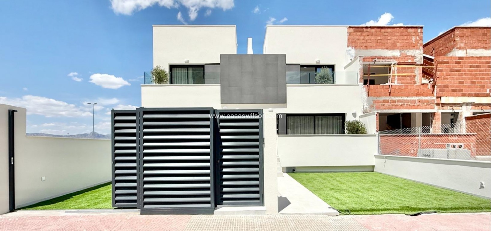 New Build - Townhouse - Cox - Sin Zona