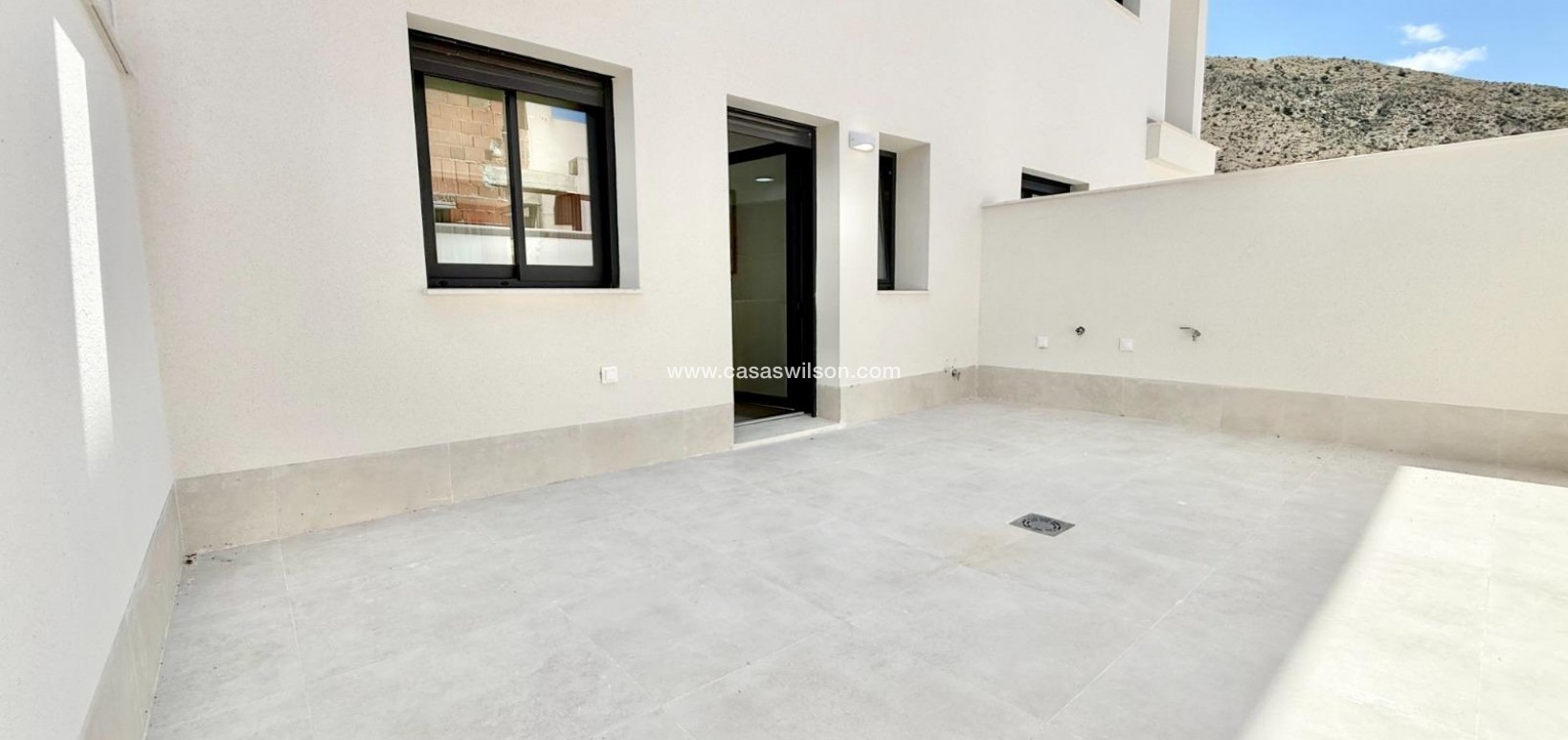 New Build - Townhouse - Cox - Sin Zona