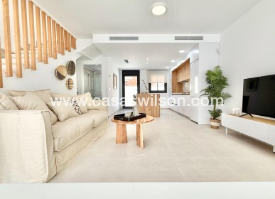 New Build - Townhouse - Cox - Sin Zona