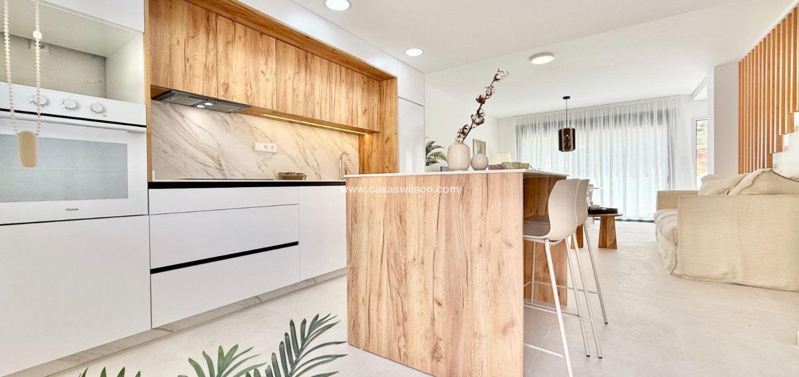 New Build - Townhouse - Cox - Sin Zona