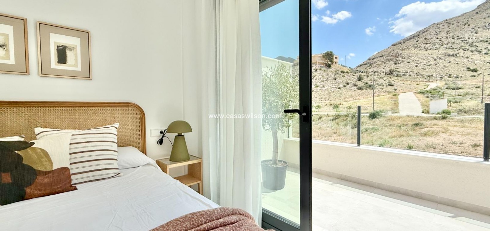 New Build - Townhouse - Cox - Sin Zona